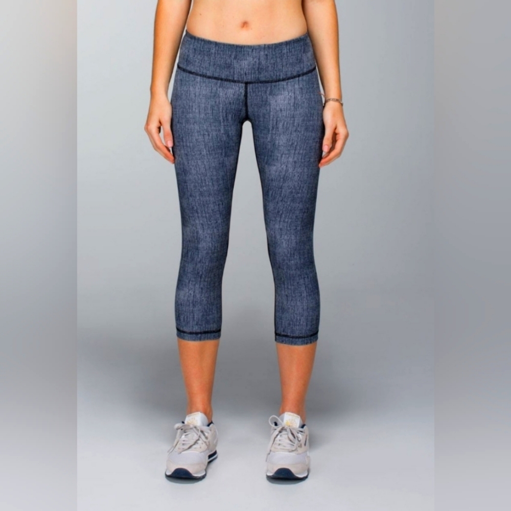 Lululemon Wunder Under Crop *Full-On Luxtreme -Burlap Texture Black Dune / Black